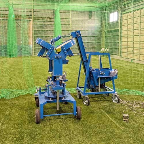 昇降式ボール自動供給機